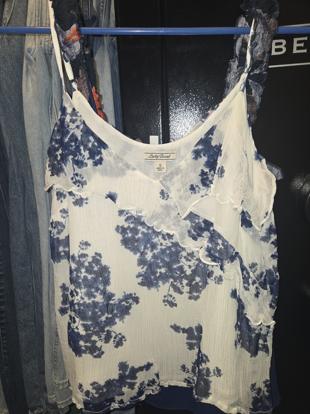 Lucky Brand White and Blue Floral Ruffle Cami